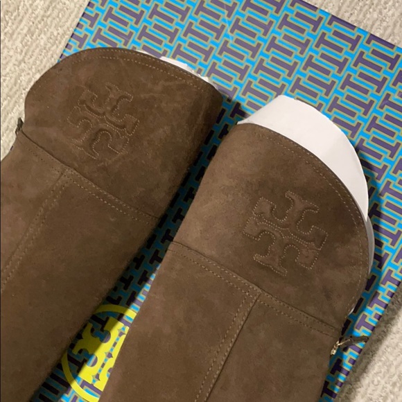 Tory Burch Simone Over the Knee boots in box - Picture 6 of 12